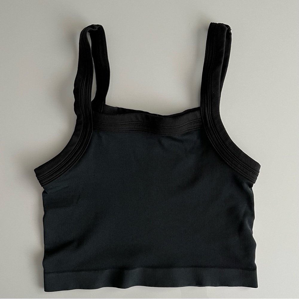 UO out from under cropped tank top, black, XS/s
